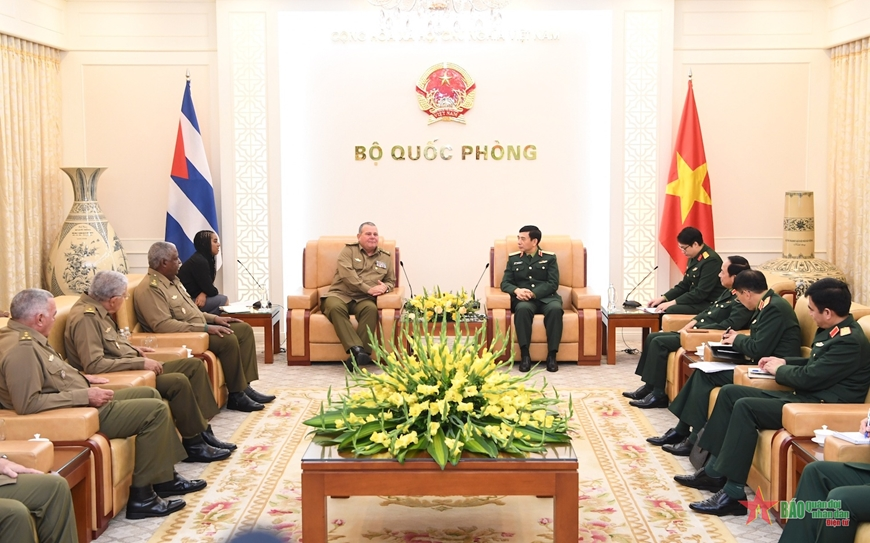 Đại tướng Phan Văn Giang tiếp Chủ nhiệm Chính trị các Lực lượng vũ trang Cách mạng Cuba 